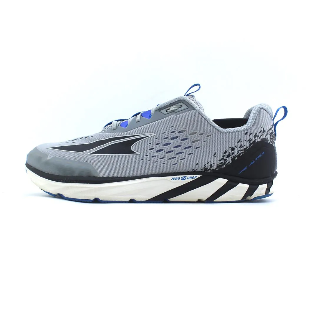 ALTRA TORIN 4